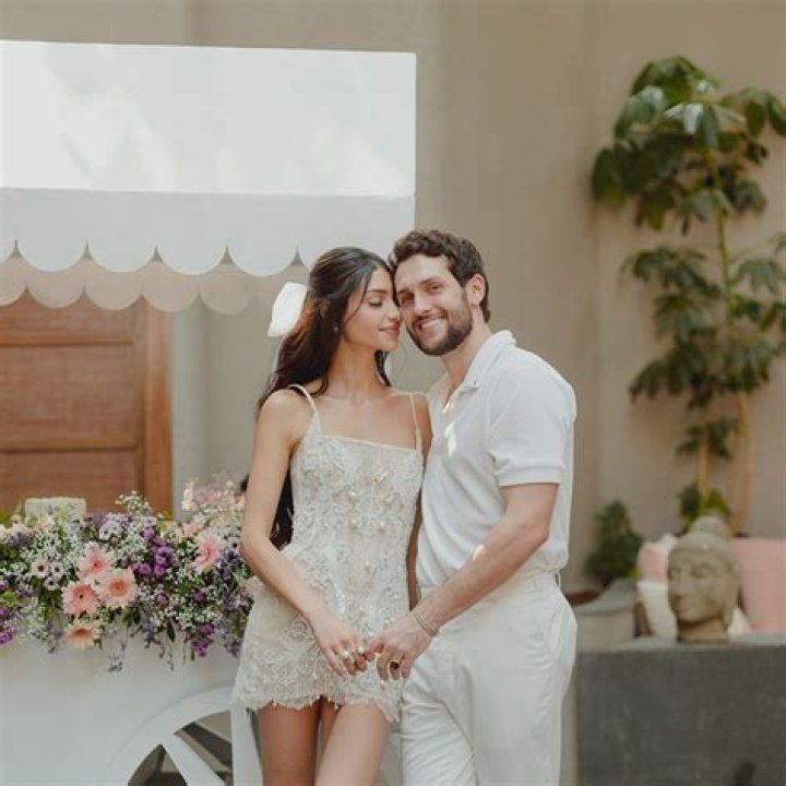 Alanna Sarabia Biography , Boyfriend and Husband: Is Good Morning Texas Host Married?