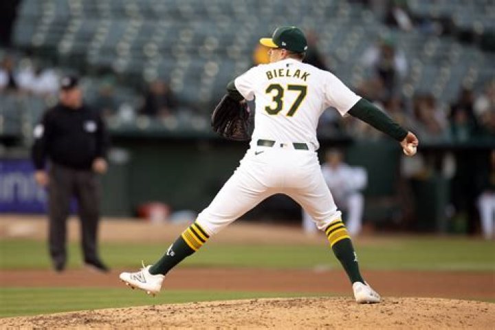 Brandon Bielak Net Worth, Salary, Instagram, Father, Parents, Contract, Rookie Card