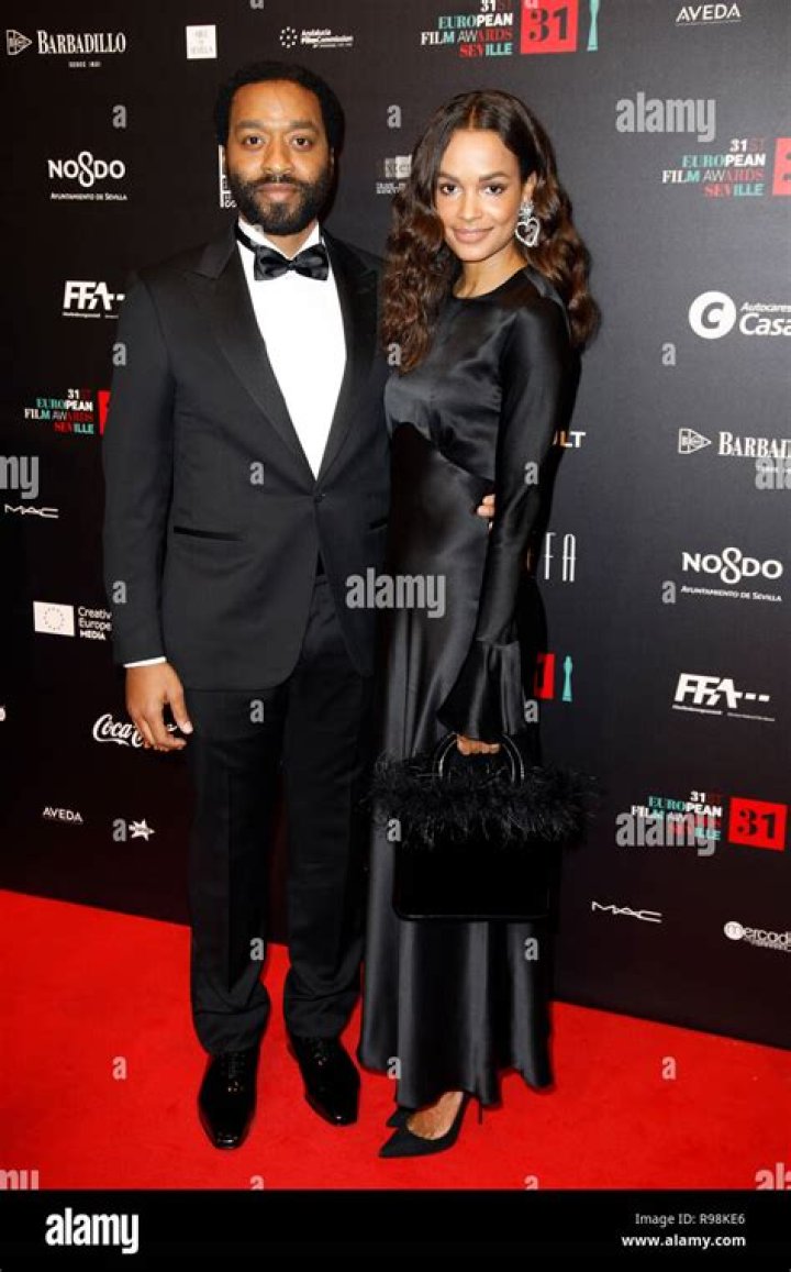Chiwetel Ejiofor: Girlfriend, net worth, tattoos, smoking & body facts