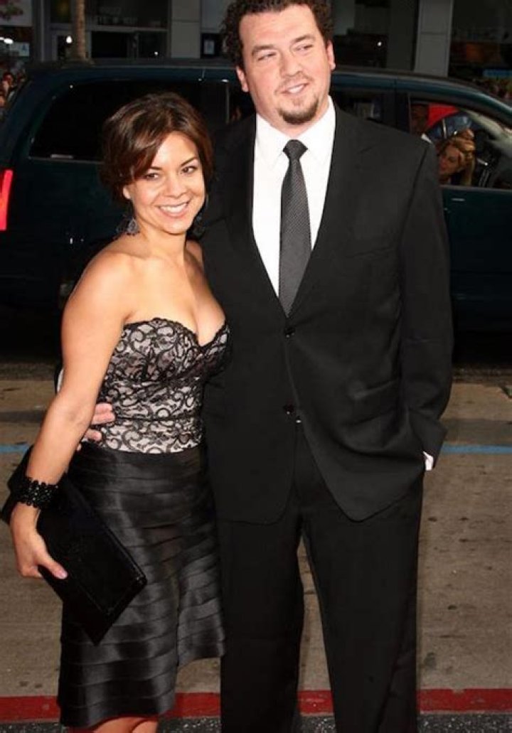 Danny McBride: Wife, net worth, tattoos, smoking & body facts