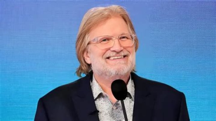 Drew Carey’s net worth, biography, fact, career, awards and life story