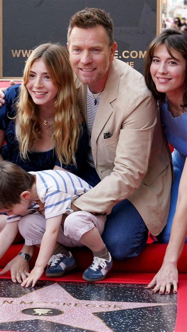 Ewan McGregor – Bio, Wife, Children, Family, Age, Height, Net Worth