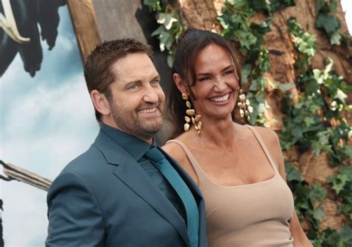 Gerard Butler: Wife, net worth, tattoos, smoking & body facts