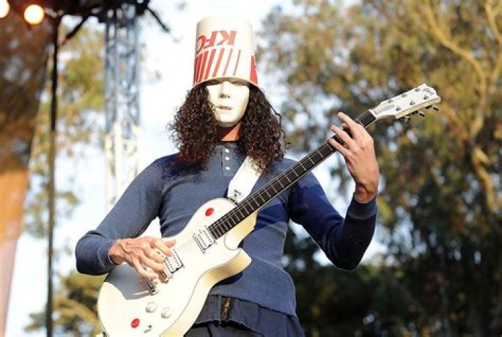 How Much Money Does Buckethead Make? Latest Buckethead Net Worth Income Salary