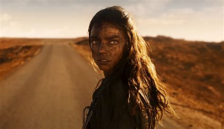 How Old Is Esodie Geiger? Age Wikipedia Details Of The Actress