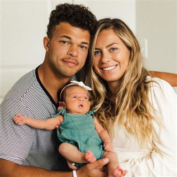 Jaren Hall Age Parents: Who Are His Dad Mom?