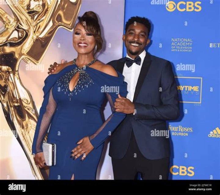 Jordan L. Jones (TV Actor) Age, Career, Dating, Net Worth