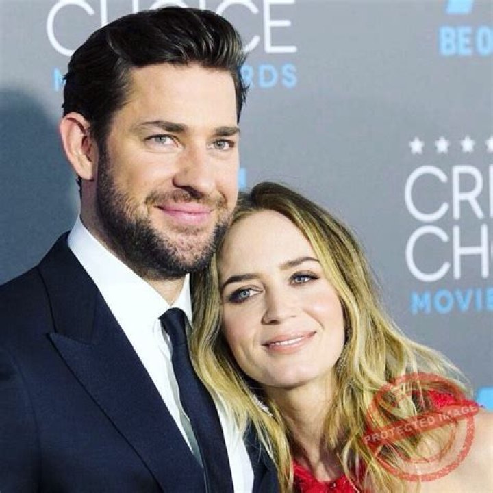 Kristin Pierce Bio, Wiki, Age, Height, Family, Husband, Children, WHAS11, Salary and Net Worth
