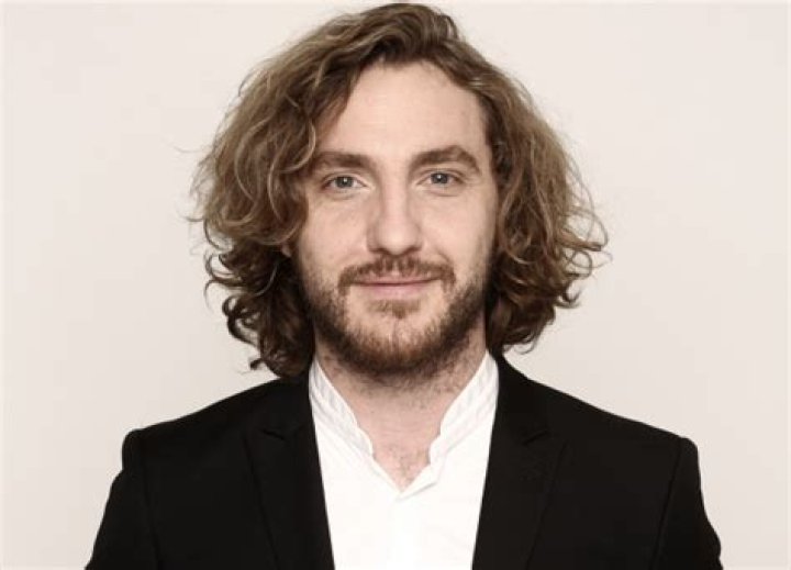 Michael D. Cohen Actor Wiki, Bio, Age, Wife, Kids, Height, Net Worth, Parents, Family, Real Voice, Nationality and Instagram