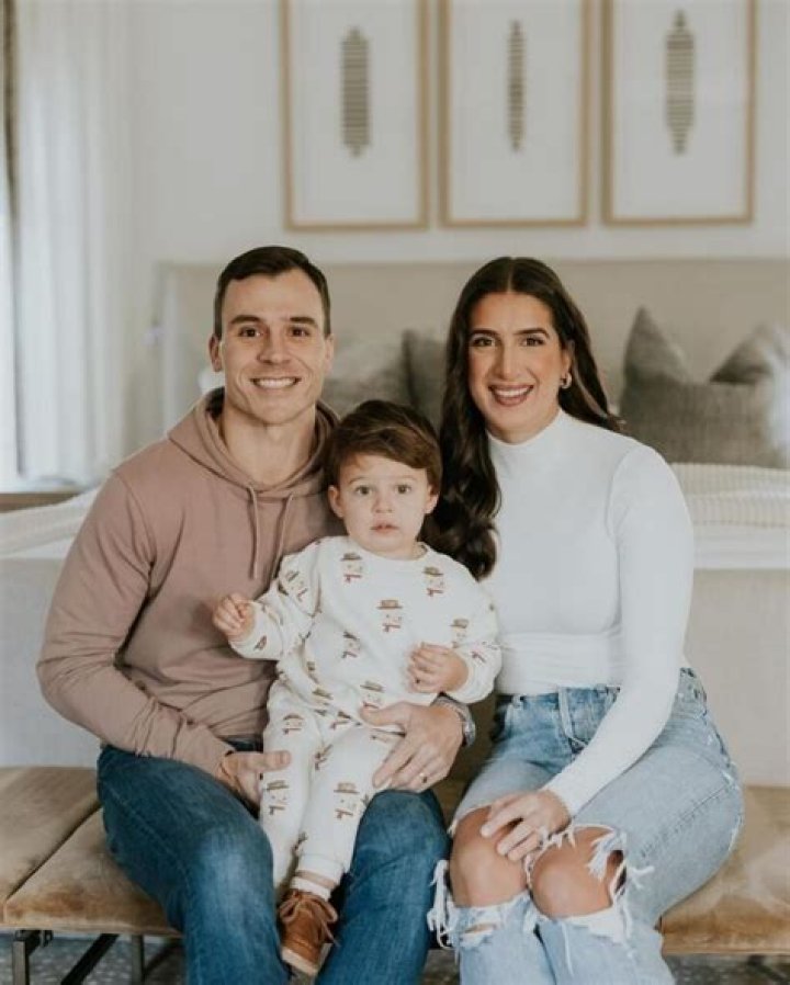 Neiva Mara Bio, Wiki, Age, Height, Parents, Husband, and Net Worth