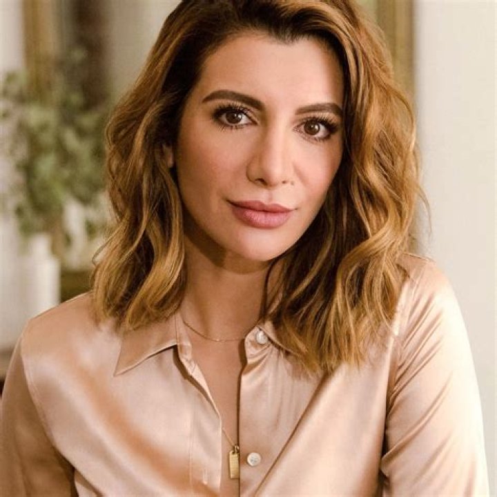 Nina Pedrad Age, Wiki, Biography, Height, Instagram, Boyfriend