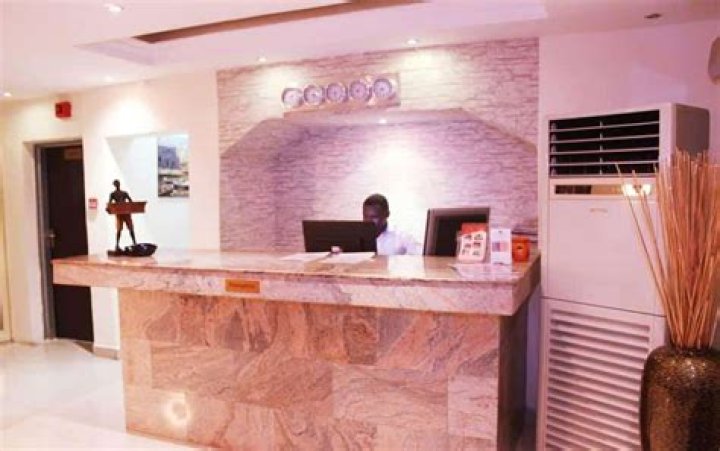 Pearl Gate Hotel, Wuse Zone 4