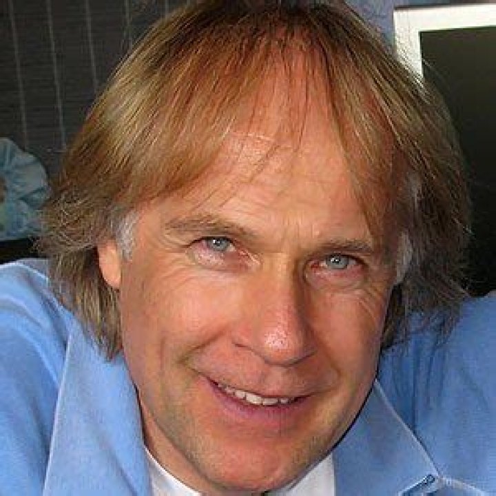 Richard Clayderman’s biography, net worth, fact, career, awards and life story
