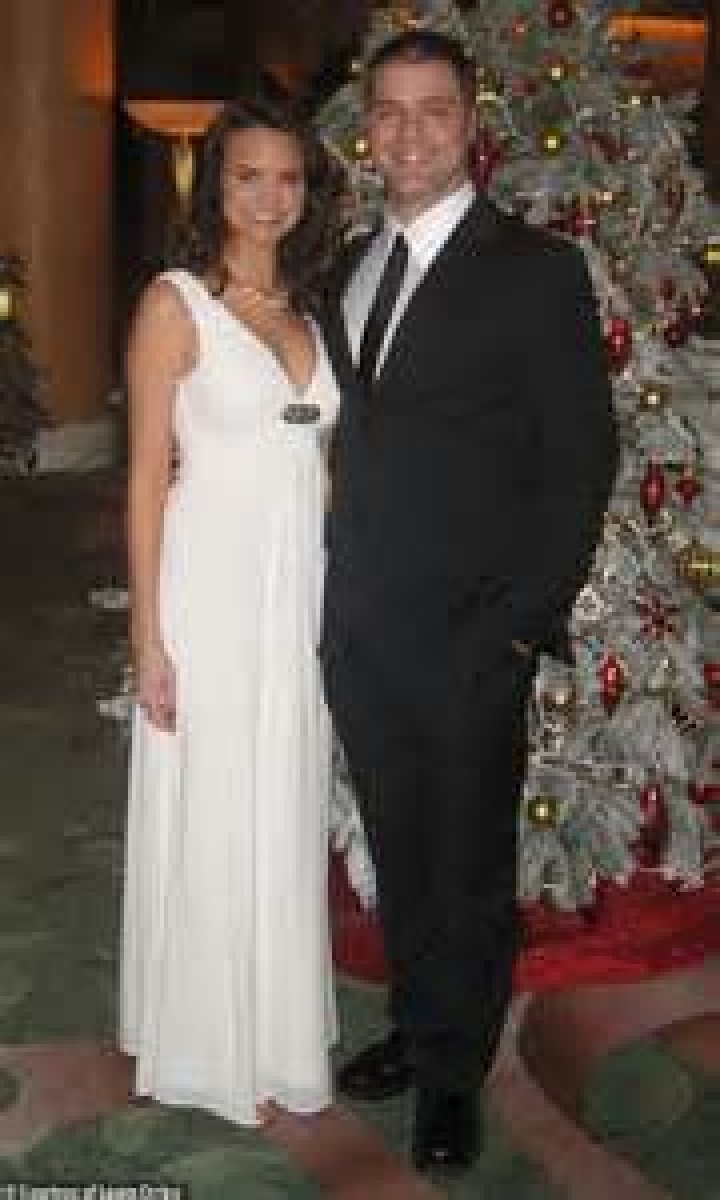 Ryan Lindgren Wife -Is The NFL Star Married? Dating History