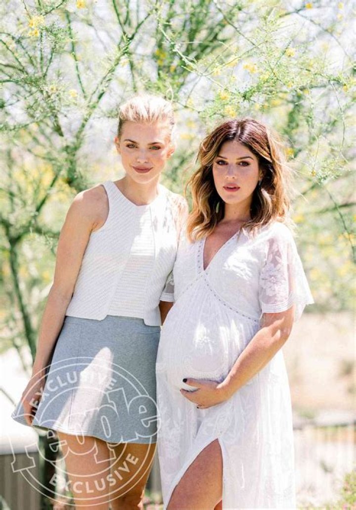 Shenae Grimes siblings: Meet Maya Grimes, Liam Grimes and Aiden Grimes