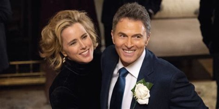 Téa Leoni’s net worth, biography, fact, career, awards and life story