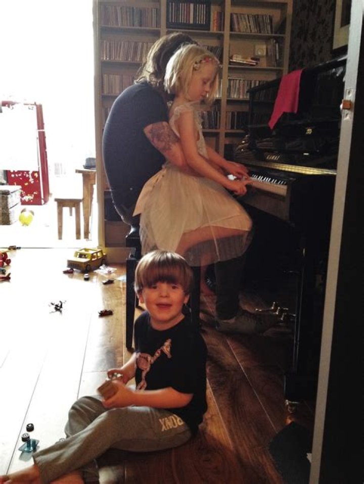Tim Minchin Children: Meet Violet and Casper Minchin