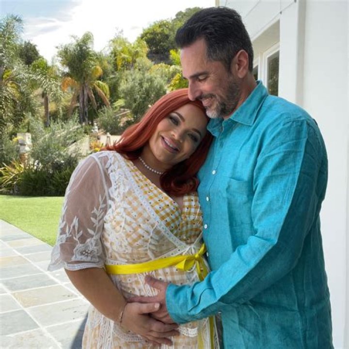 Who Is Trisha Paytas Husband Moses Hacmon? Everything To Know About The Youtuber