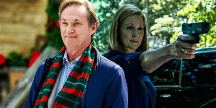 Who plays Wendy Byrde’s father in Netflix’s Ozark?